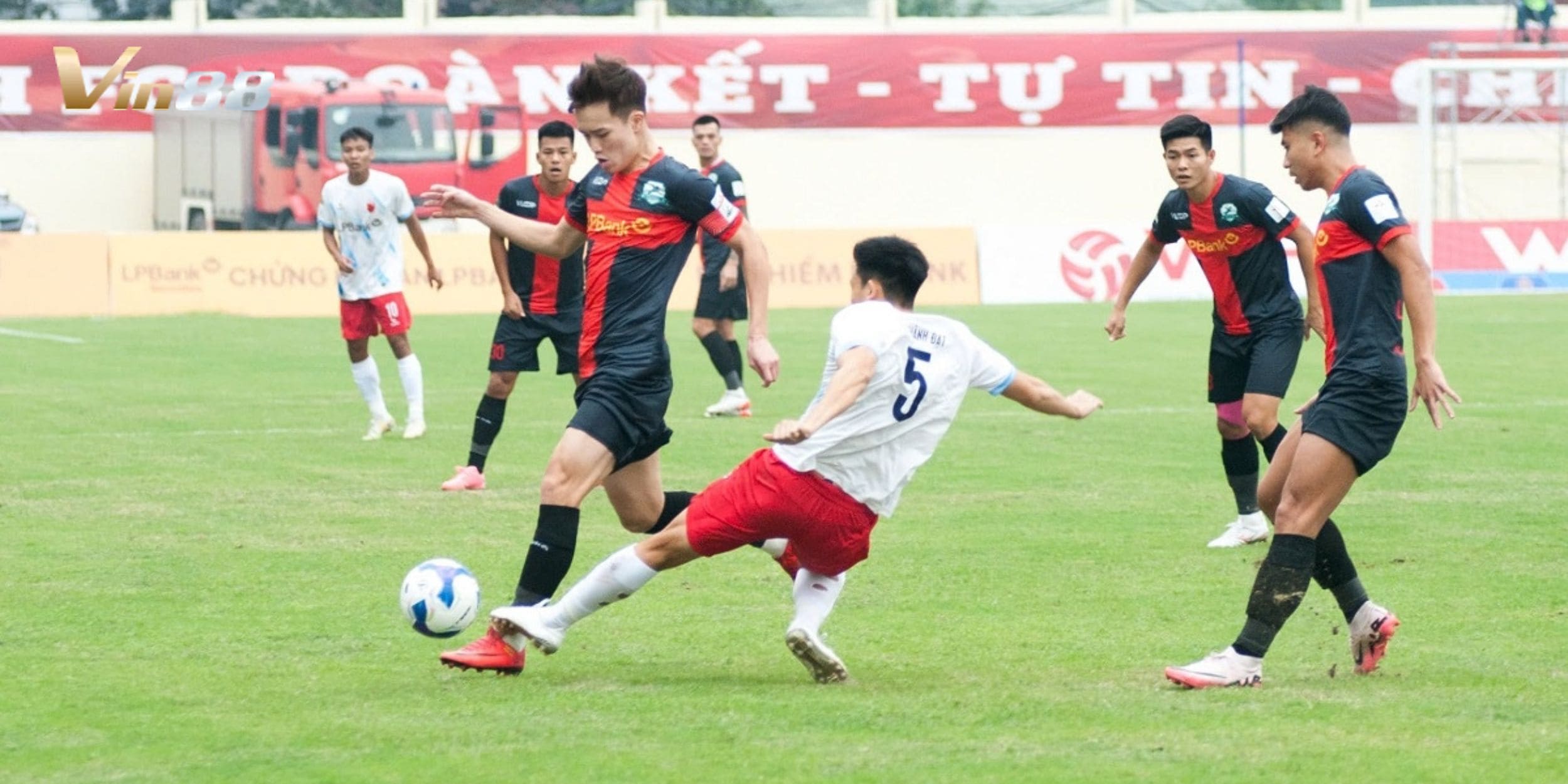 Phù Đổng Ninh Bình đang có phong độ rất mạnh mẽ trước ngày trạm chán Bà Rịa Vũng Tàu