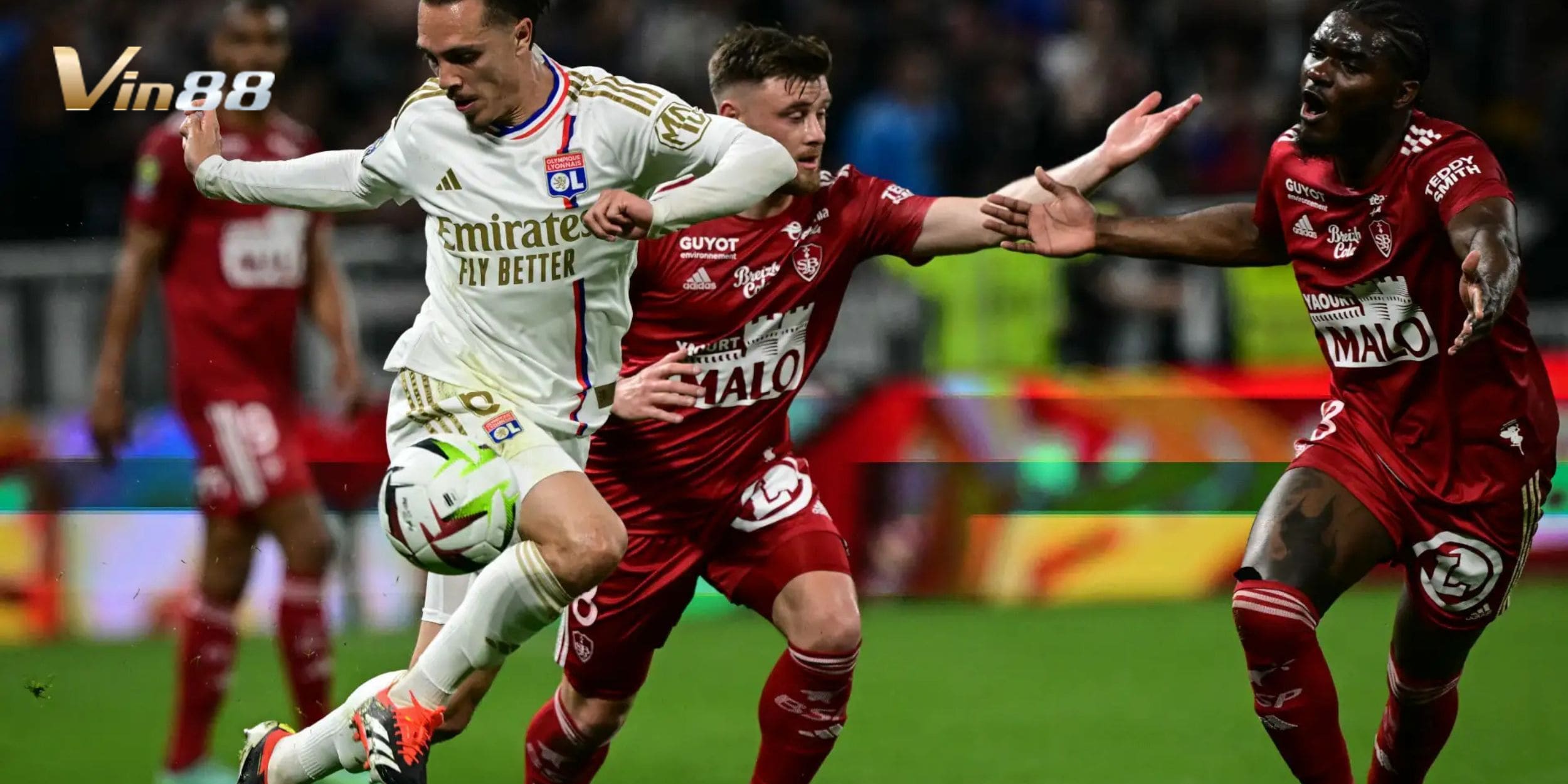 Olympique Lyonnais vẫn thể hiện phong độ thi đấu tốt khi đối mặt với các đội tầm trung như Brest