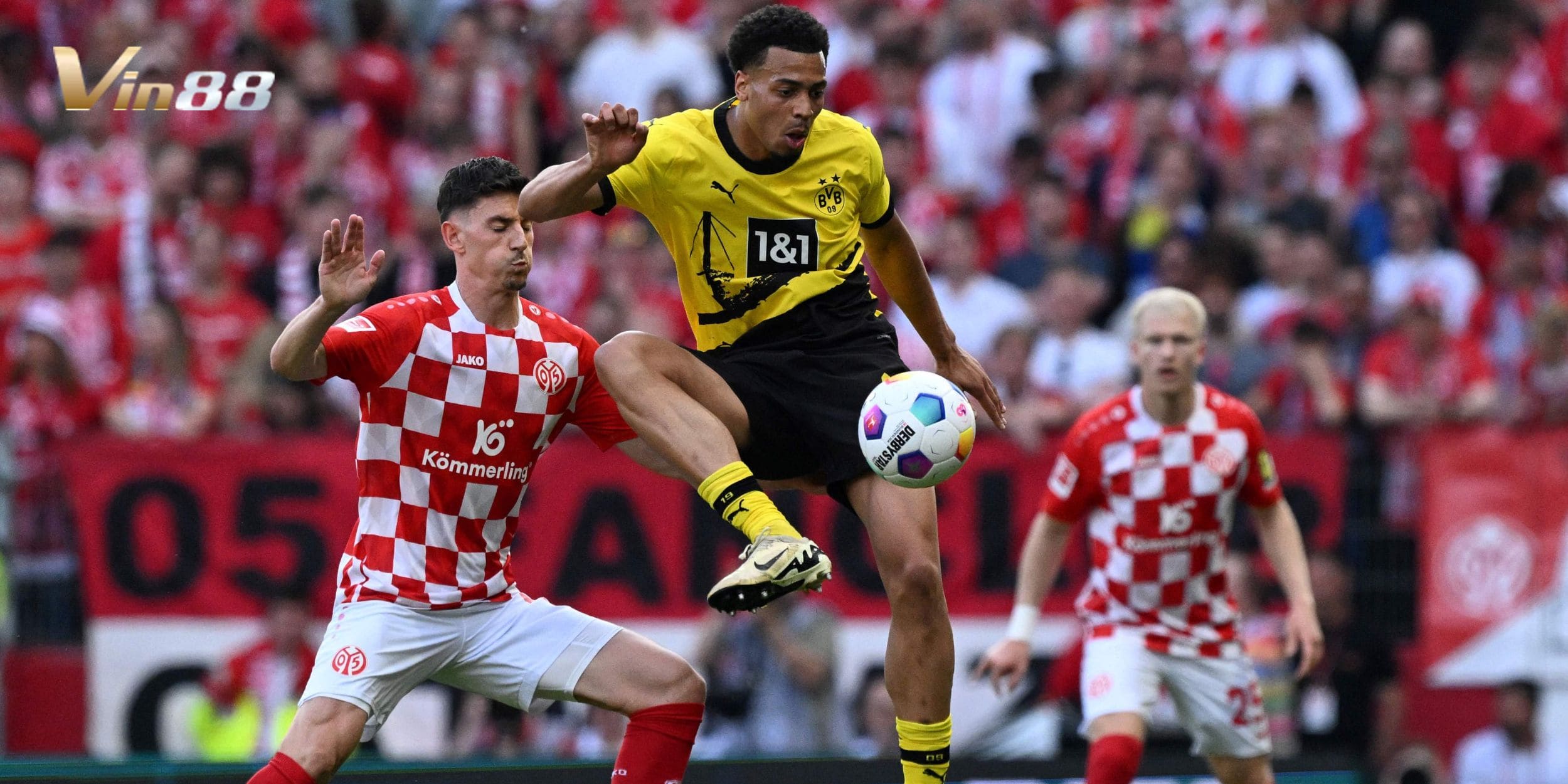 Mainz 05 có phong độ ấn tượng trong khi Borussia Dortmund lại có thành tích bất ổn