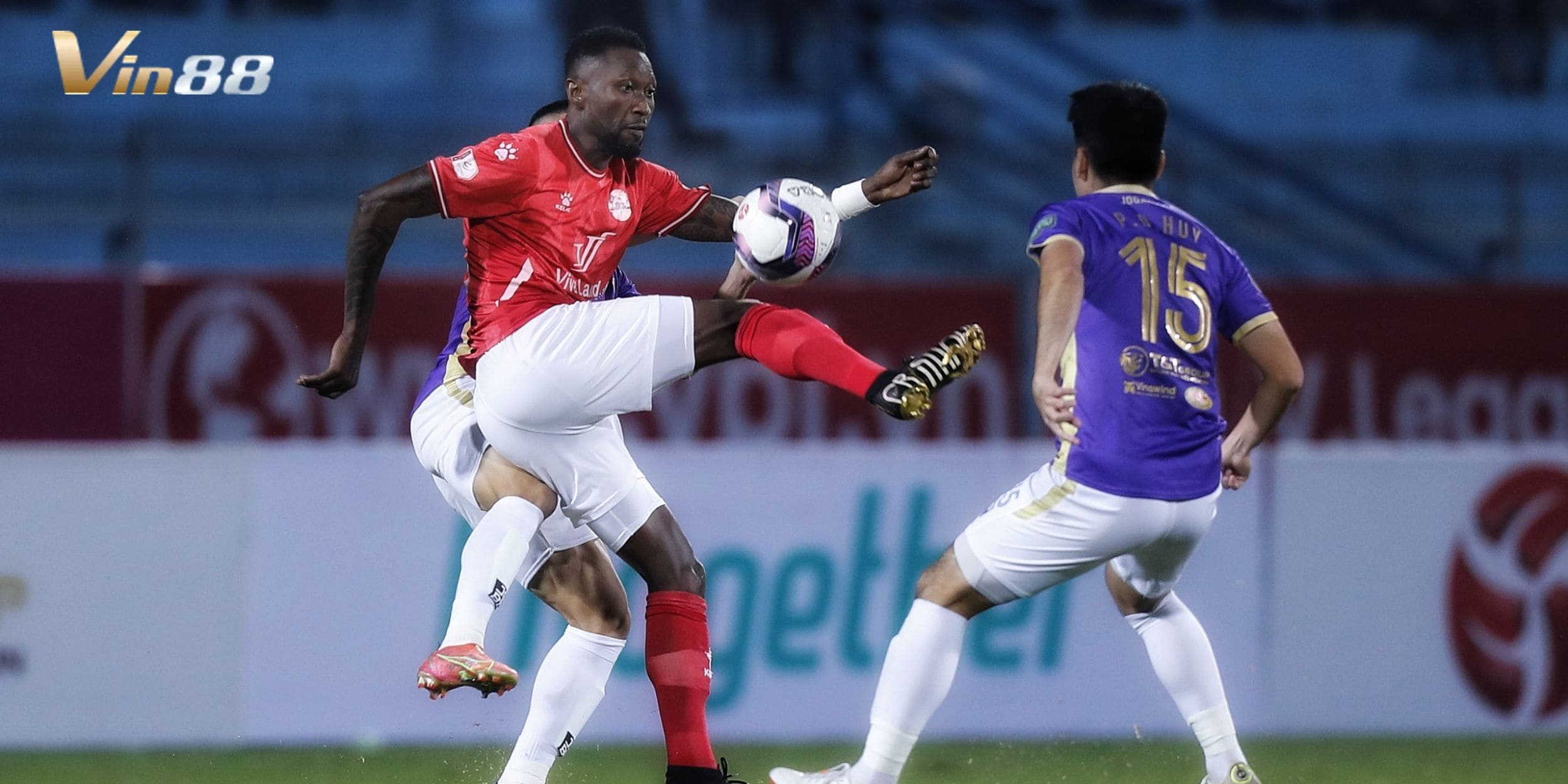 Điểm mạnh - điểm yếu của TP Hồ Chí Minh và Hà Nội FC