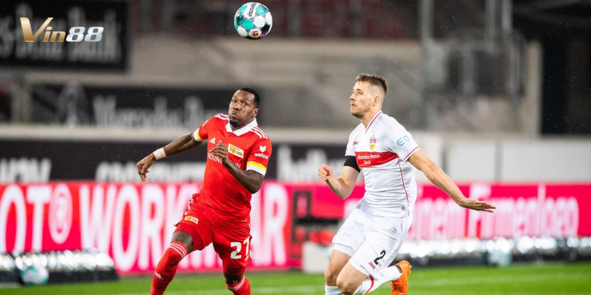 Stuttgart thể hiện sức mạnh tấn công nhưng hàng phòng ngự vẫn cần được cải thiện